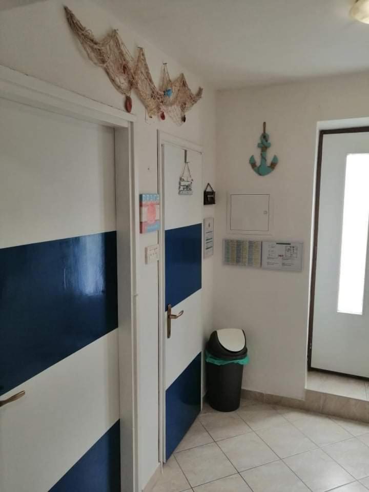 Apartamento Anchor Baska Exterior foto